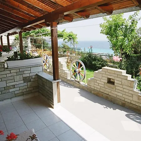 Nikos Kallithea *